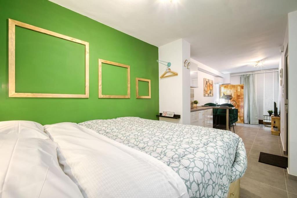 Modern Boutique Apartment Ateny Zewnętrze zdjęcie